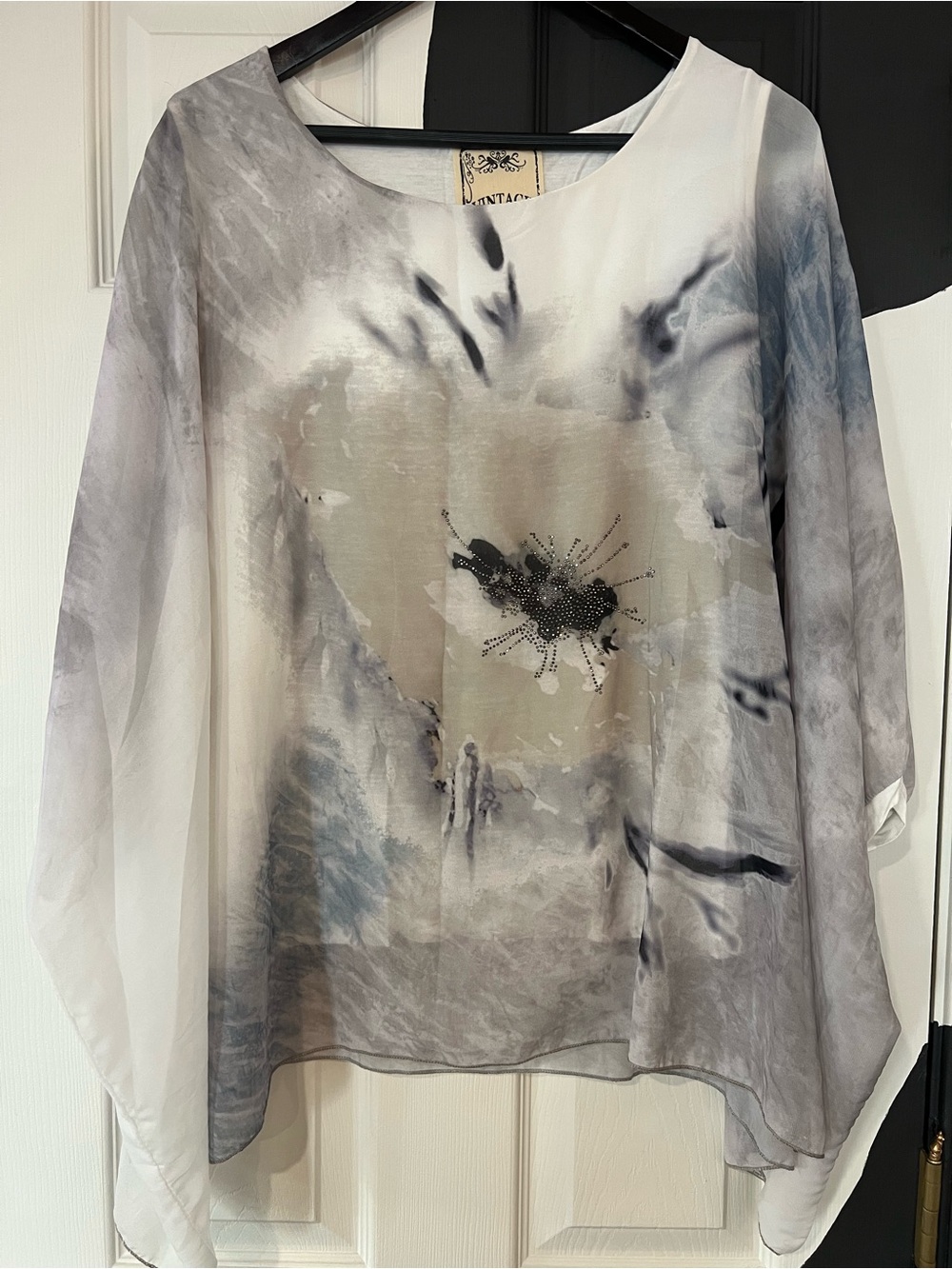Sheer Watercolor Floral Flow Blouse in White and Gray